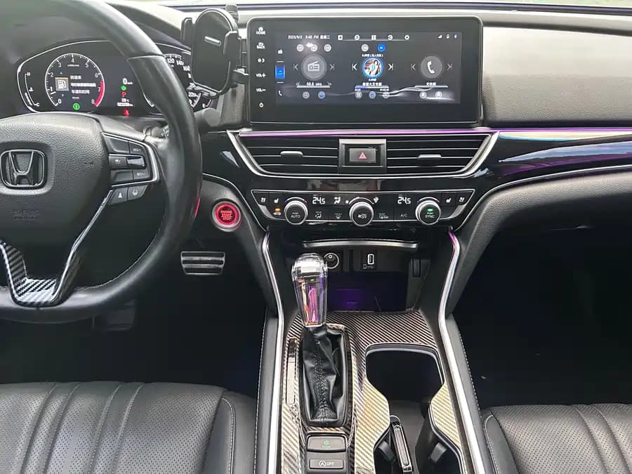 Honda Accord - фото 18