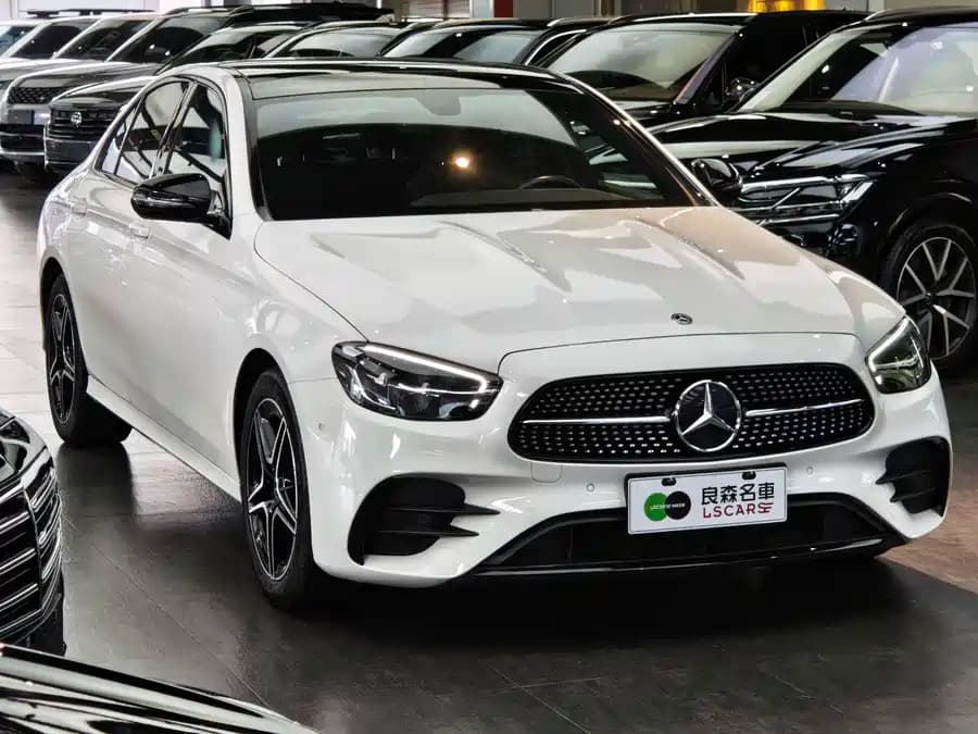 Mercedes E-Class - фото 3
