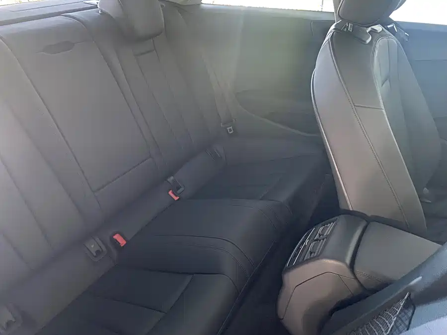 Audi A5 - фото 9