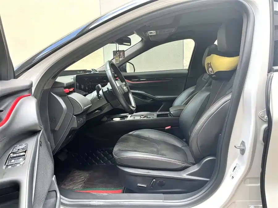 Ford EVOS - фото 17