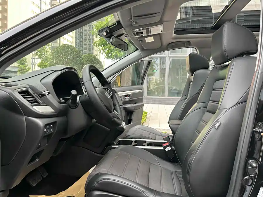 Honda CR-V - фото 10