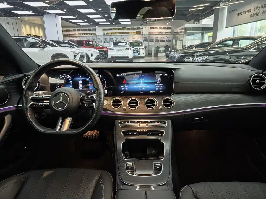 Mercedes E-Class - фото 8