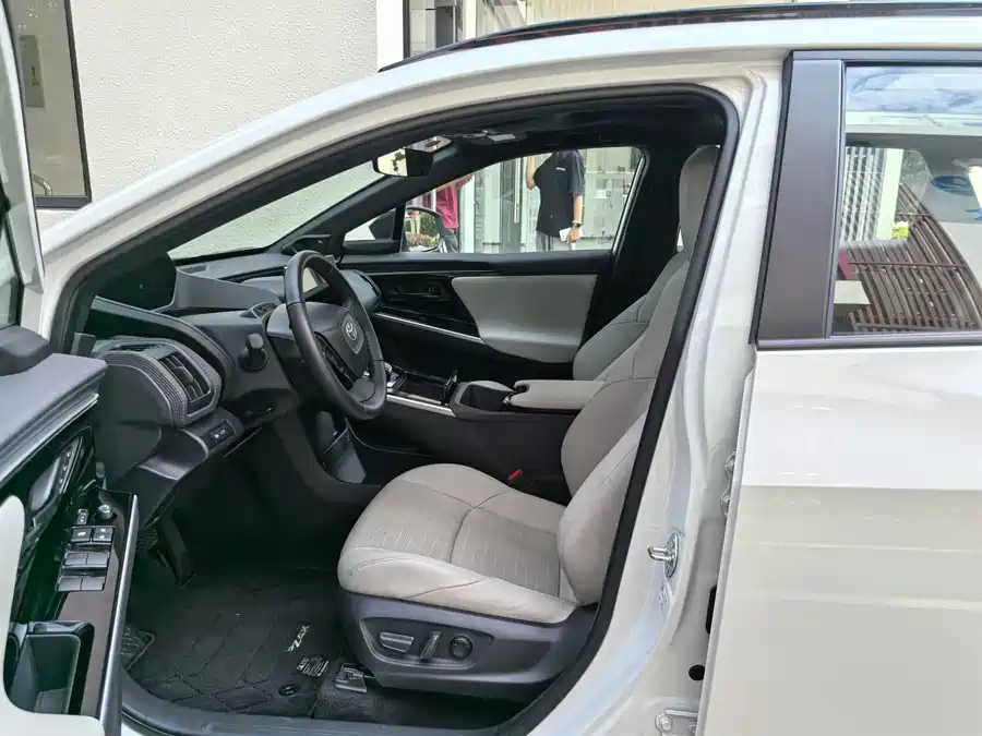 Toyota Bozhi - фото 11